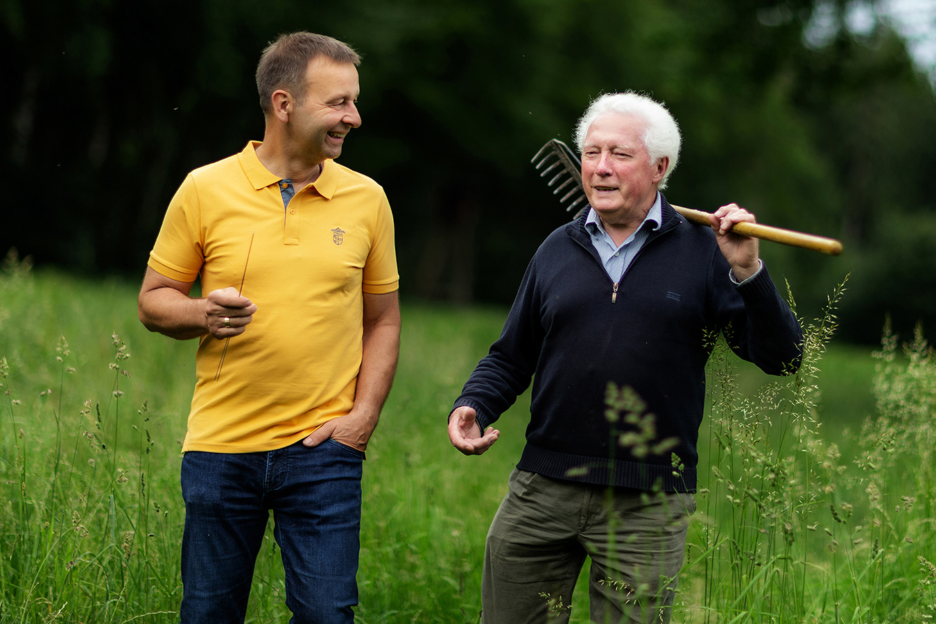 Beherrschen Sie AI Overviews: Sorgen Sie dafür, dass Ihre Brand als führende Empfehlung in den KI-Zusammenfassungen erscheint.